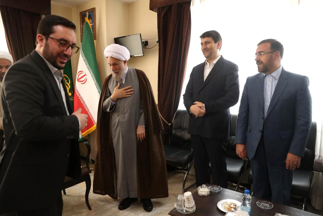 سفر استانی وزیر ارتباطات به استان فارس